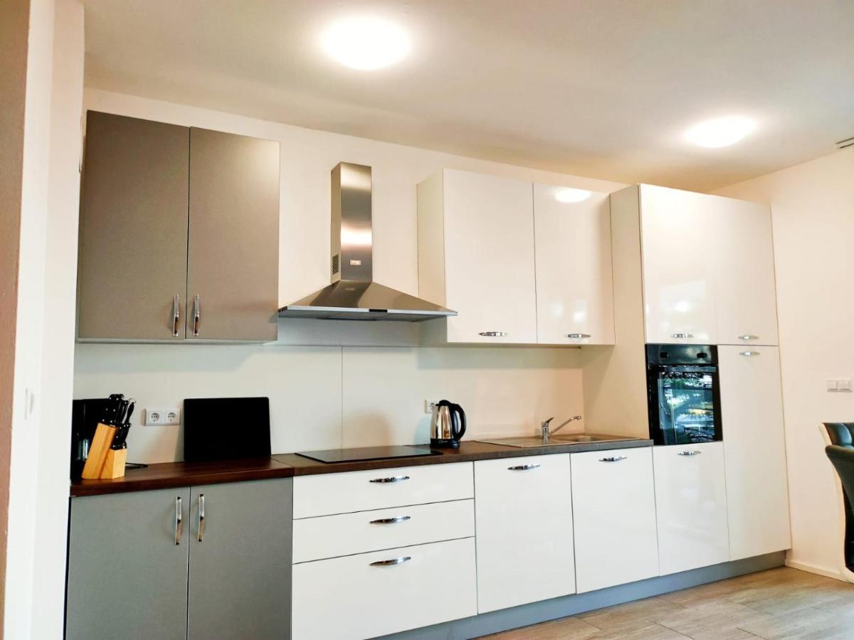 Apartament Elin