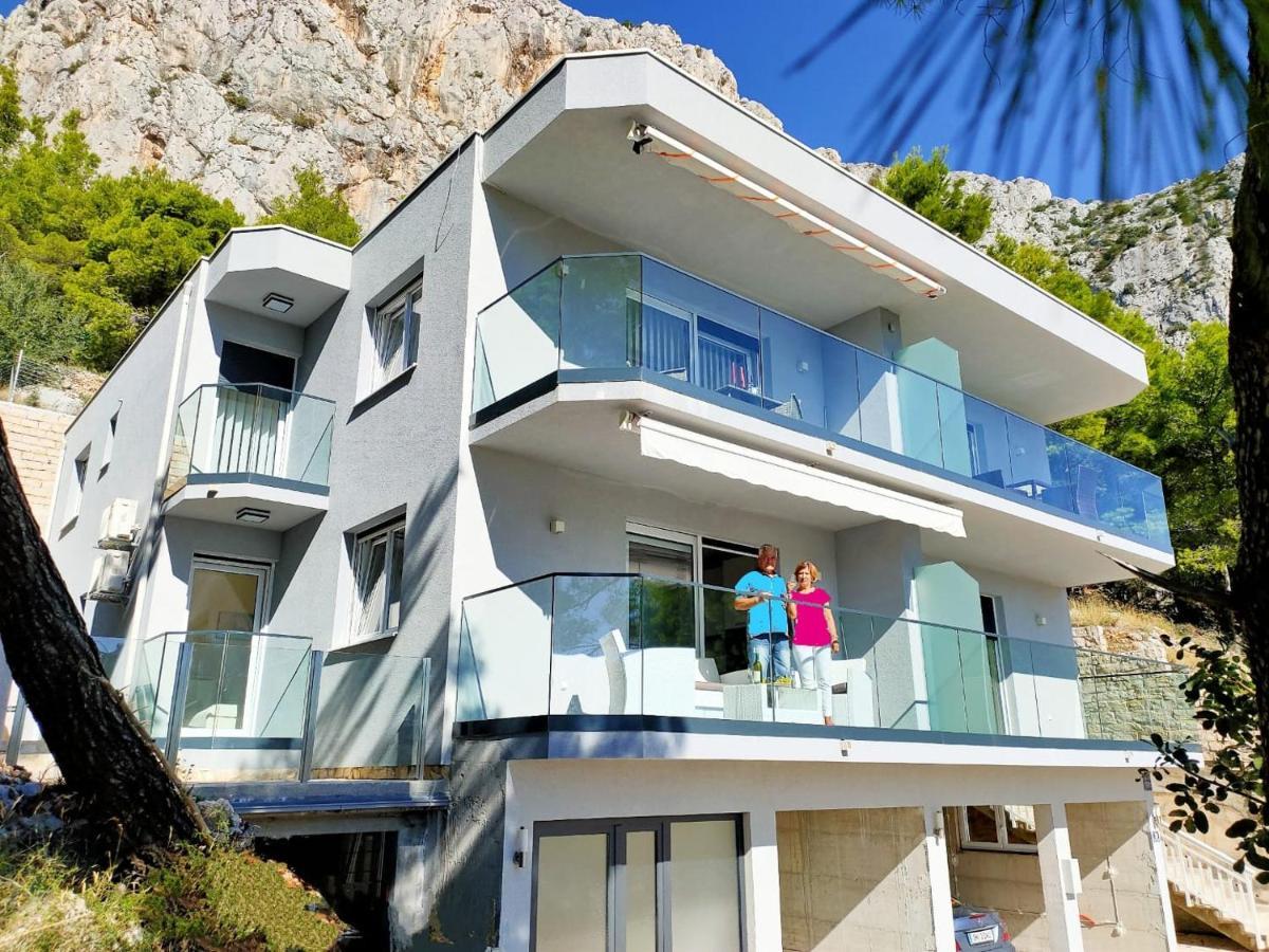 Elin Apartament *