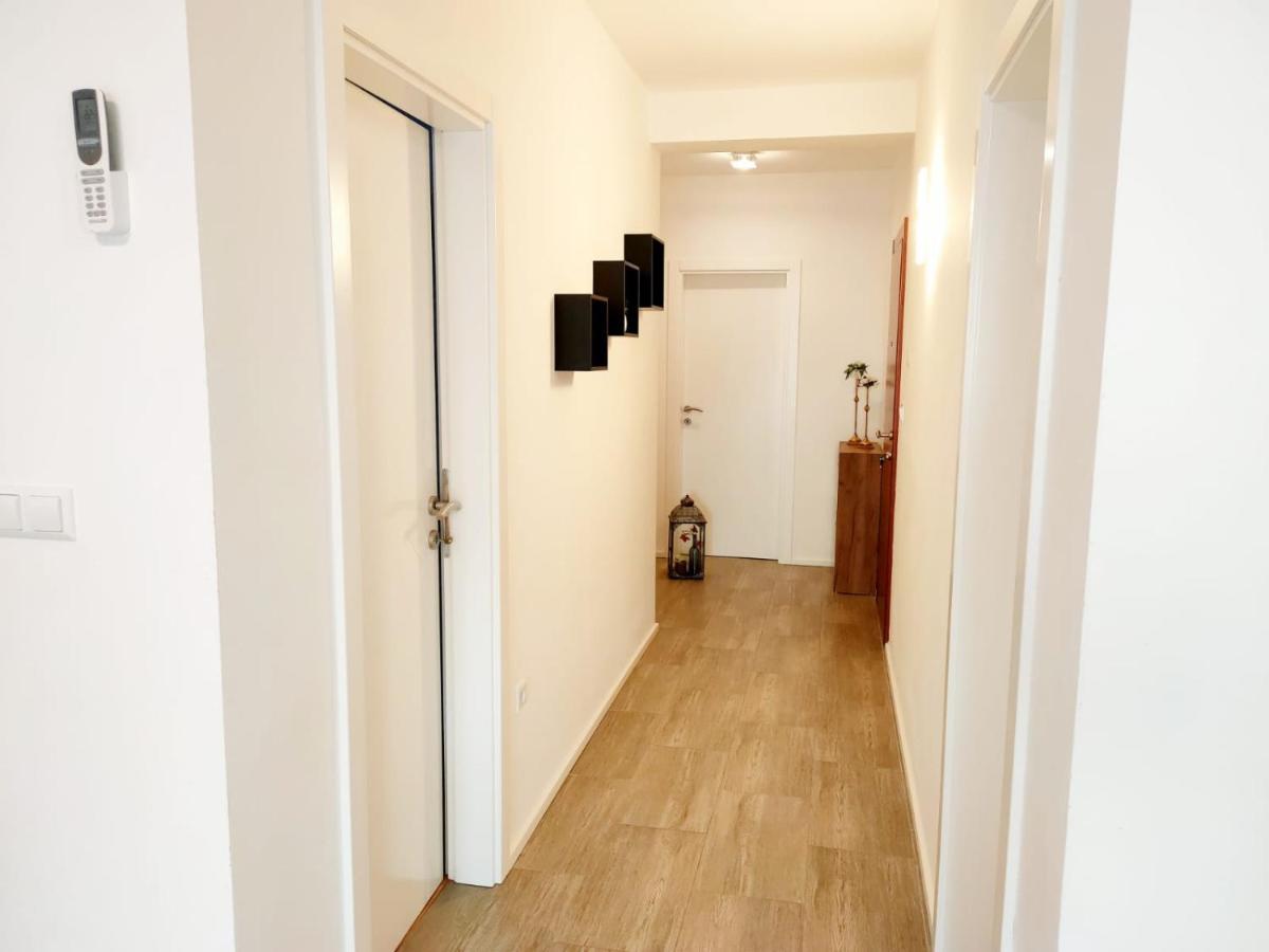 Apartament Elin
